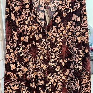 Catherines Black Blush Floral Button-Up Top